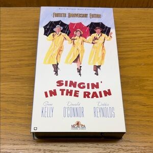 Singin' in the Rain VHS - Yellow Raincoat Cover